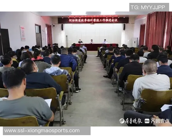 足球门卫的守护之道与比赛中的关键时刻分析